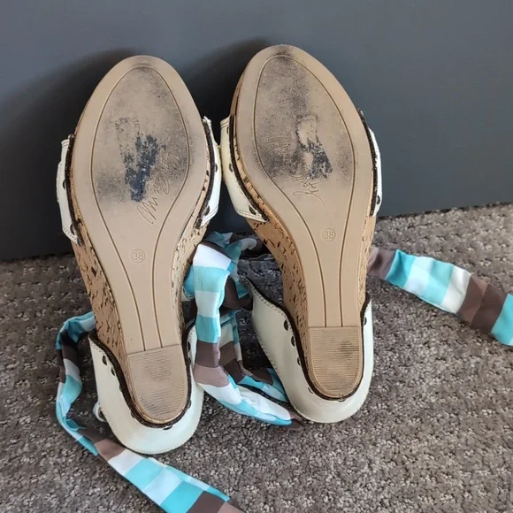 Miss Sixty Wedge Platforms Size 38 (Size 8) - Picture 5 of 5